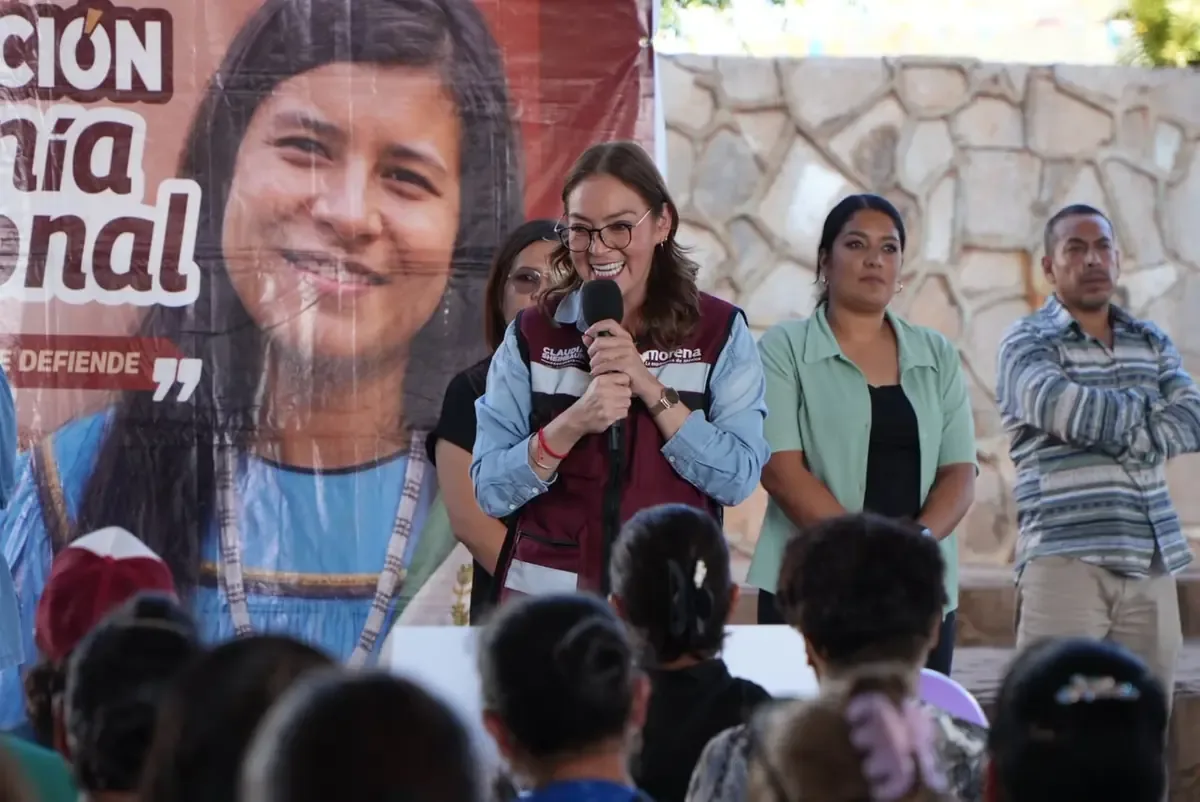 Las becas de la Cuarta Transformación buscan reducir la deserción escolar y fomentar el desarrollo comunitario.