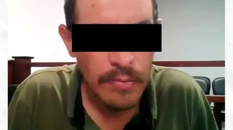 Jesús Emmanuel “N” enfrenta cargos por posesión y comercio de drogas tras su detención en un operativo policial.