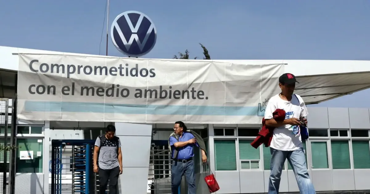 La negociación evita una huelga y establece beneficios salariales y retroactivos para los trabajadores.