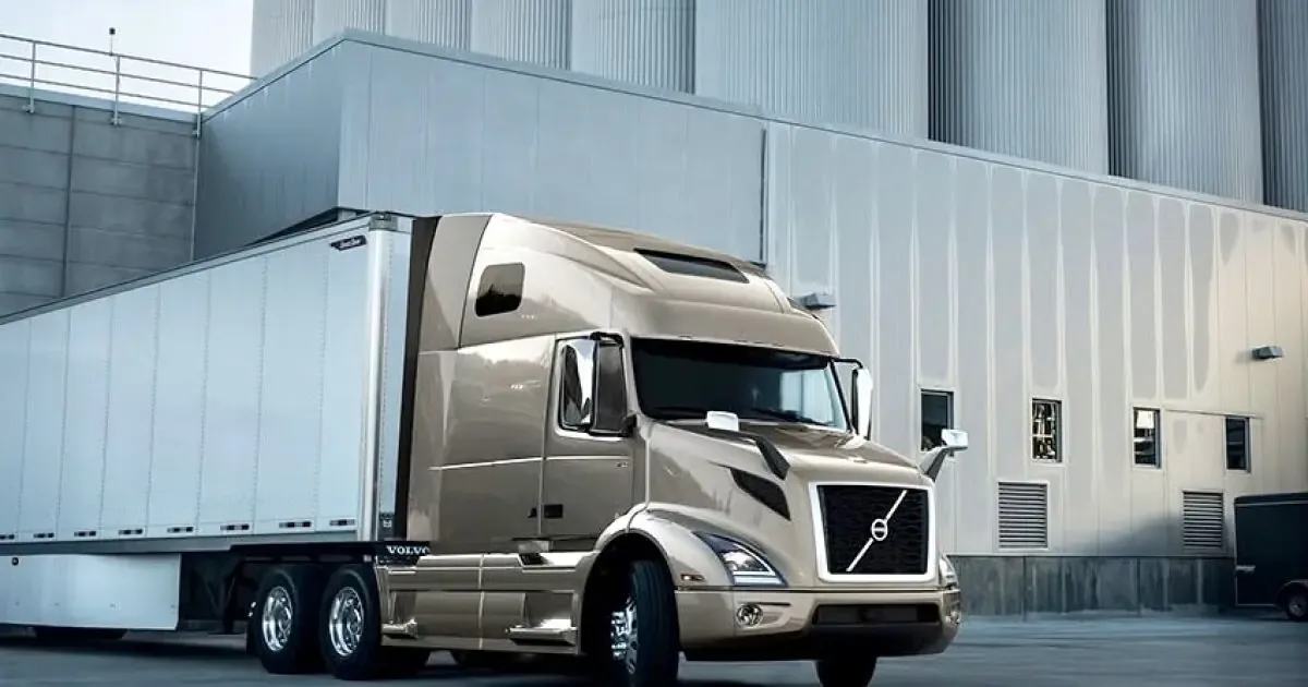 La nueva planta de Volvo es la más moderna de la compañía, generando expectativas de empleos y crecimiento económico.