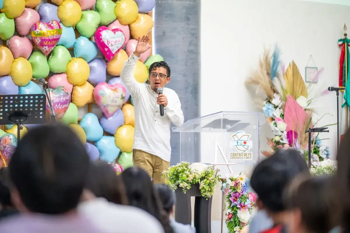 Se abren espacios para que los jóvenes expresen sus propuestas y proyectos.