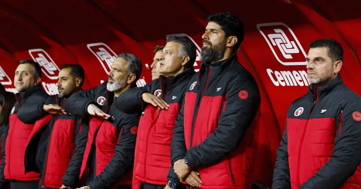 La Jornada 1 presenta un duelo emocionante entre dos equipos con sed de triunfo.