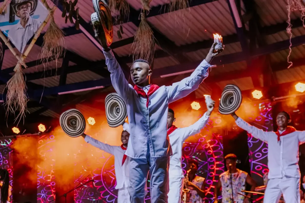 El reconocido cantante venezolano Yordano ofrecerá su concierto tras una reprogramación por eventos recientes en su país.