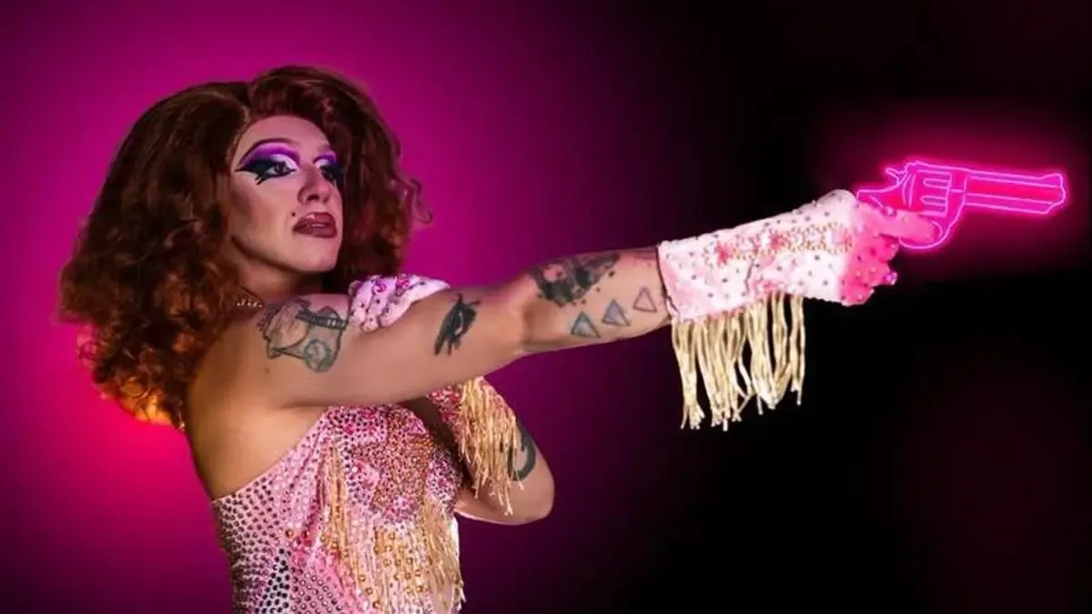 Yumala Trasobares comparte su experiencia en la escena drag de Murcia y su impacto en la vida personal y profesional.