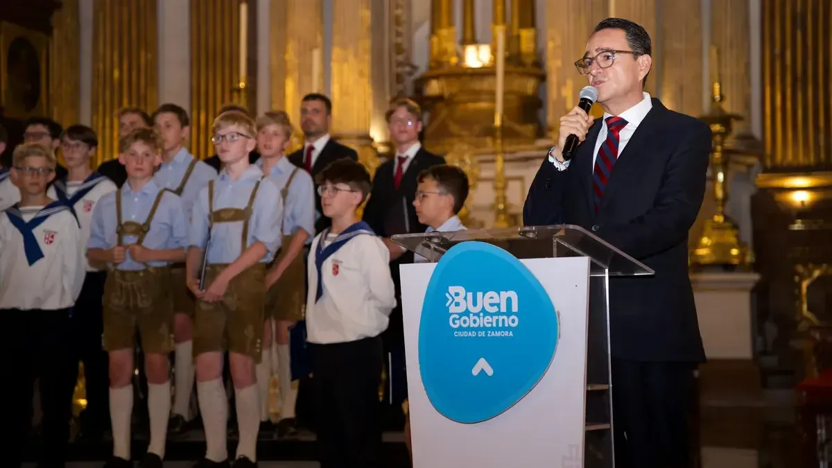 El concierto de los Niños Cantores de San Florian resalta la promoción cultural en Zamora.